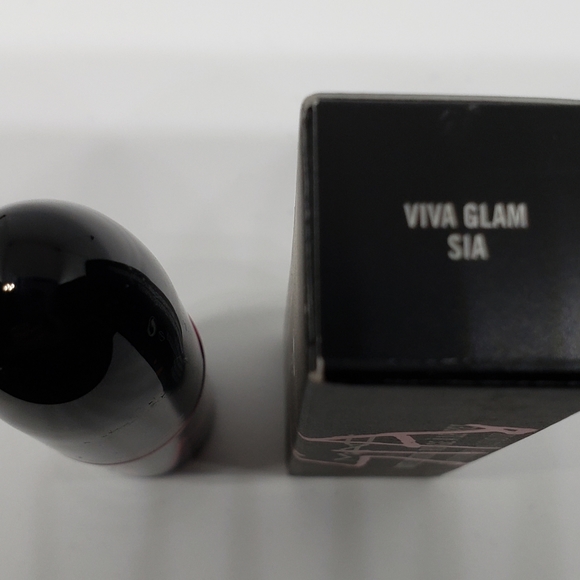 MAC Cosmetics Viva Glam SIA - Picture 2 of 2